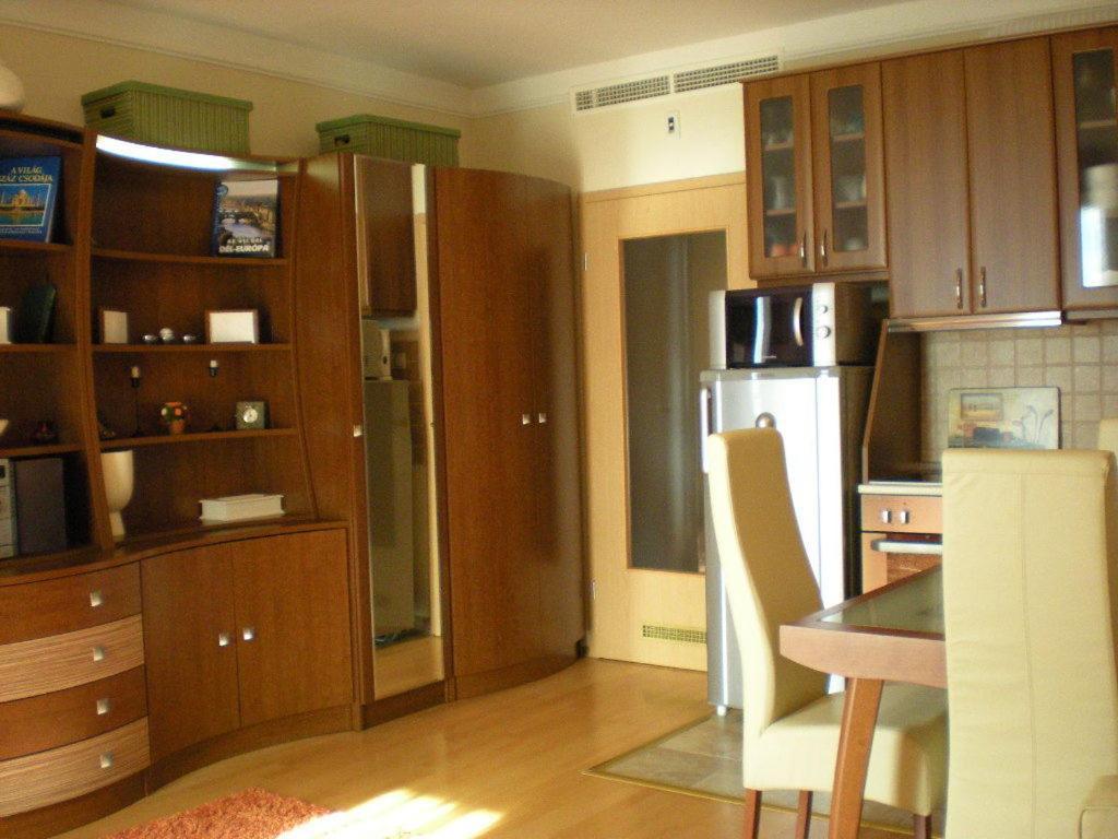 Apartman Golf Lux Bük Pokój zdjęcie