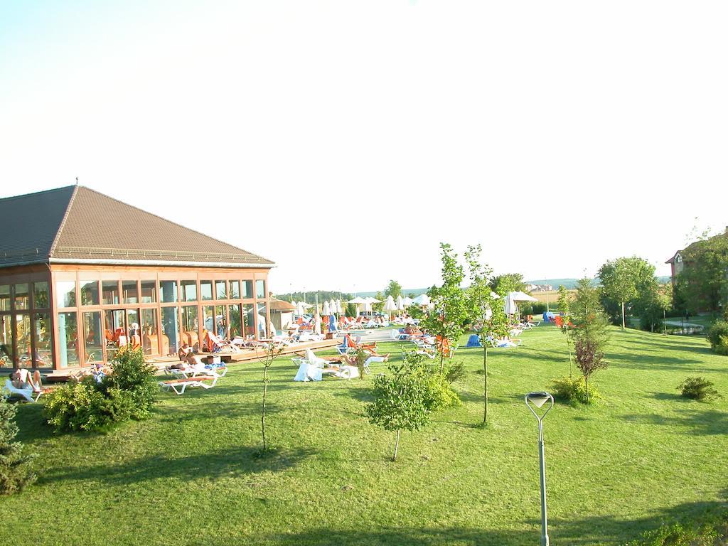 Apartman Golf Lux Bük Zewnętrze zdjęcie
